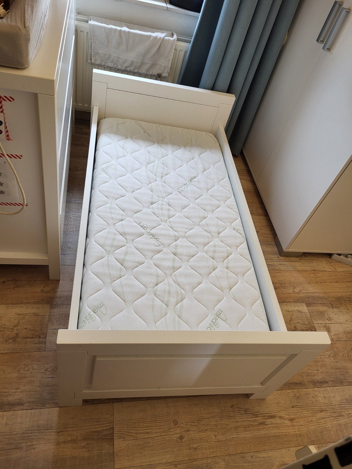 Malibu Ledikant/Juniorbed 70x140 cm (wit), Gebruikt, 70 tot 85 cm, Minder dan 140 cm, Ophalen