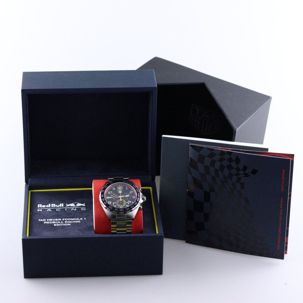 TAG Heuer Formula Red Bull Quartz Chronograp CAZ101AL.BA0842, Sieraden, Tassen en Uiterlijk, Horloges | Heren, Flex Ltd., Gebruikt