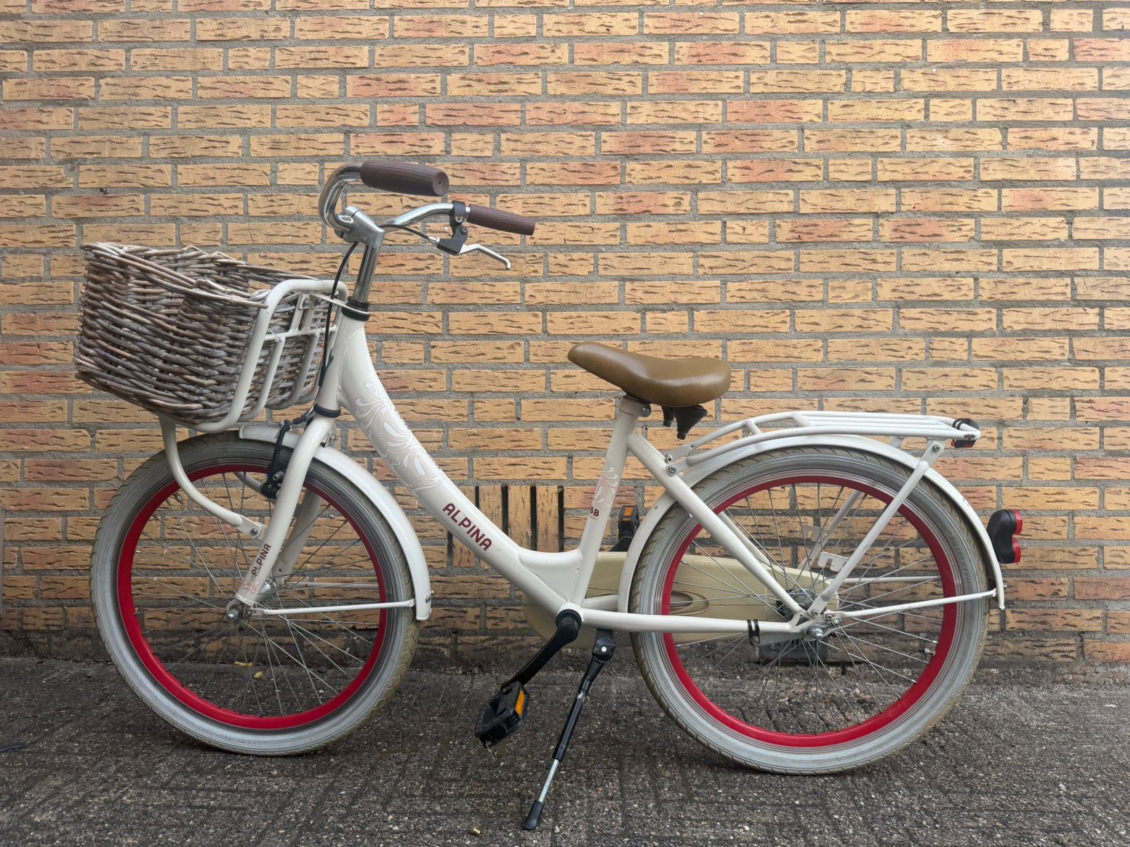 Alpina kinderfiets 22inch, Fietsen en Brommers, Fietsen | Meisjes, Ophalen, Terugtraprem, 22 inch, Handrem