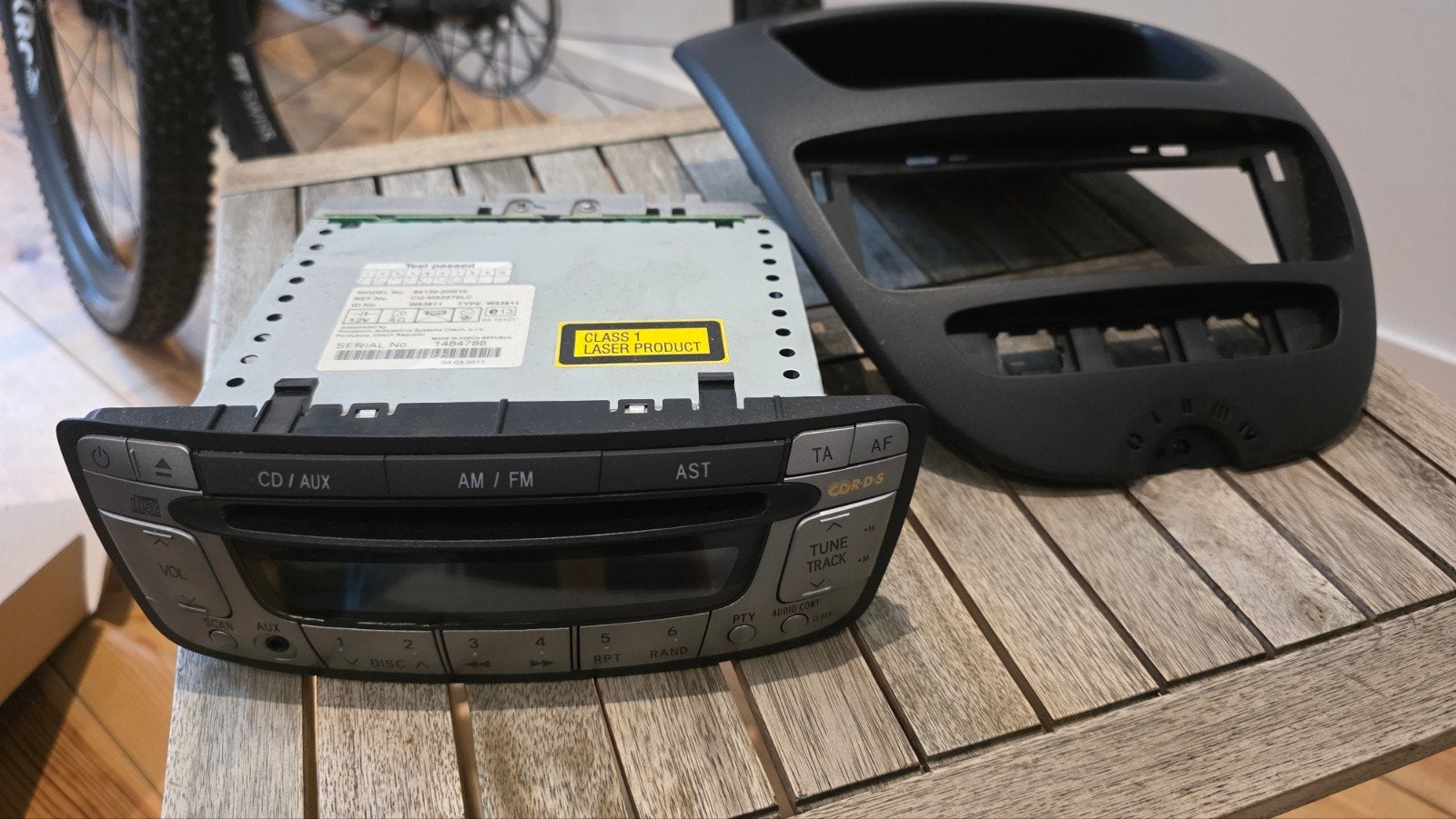 Autoradio Panasonic CQ-MS0570LC Toyota Ygo of Peugeot 106, Ophalen, Gebruikt