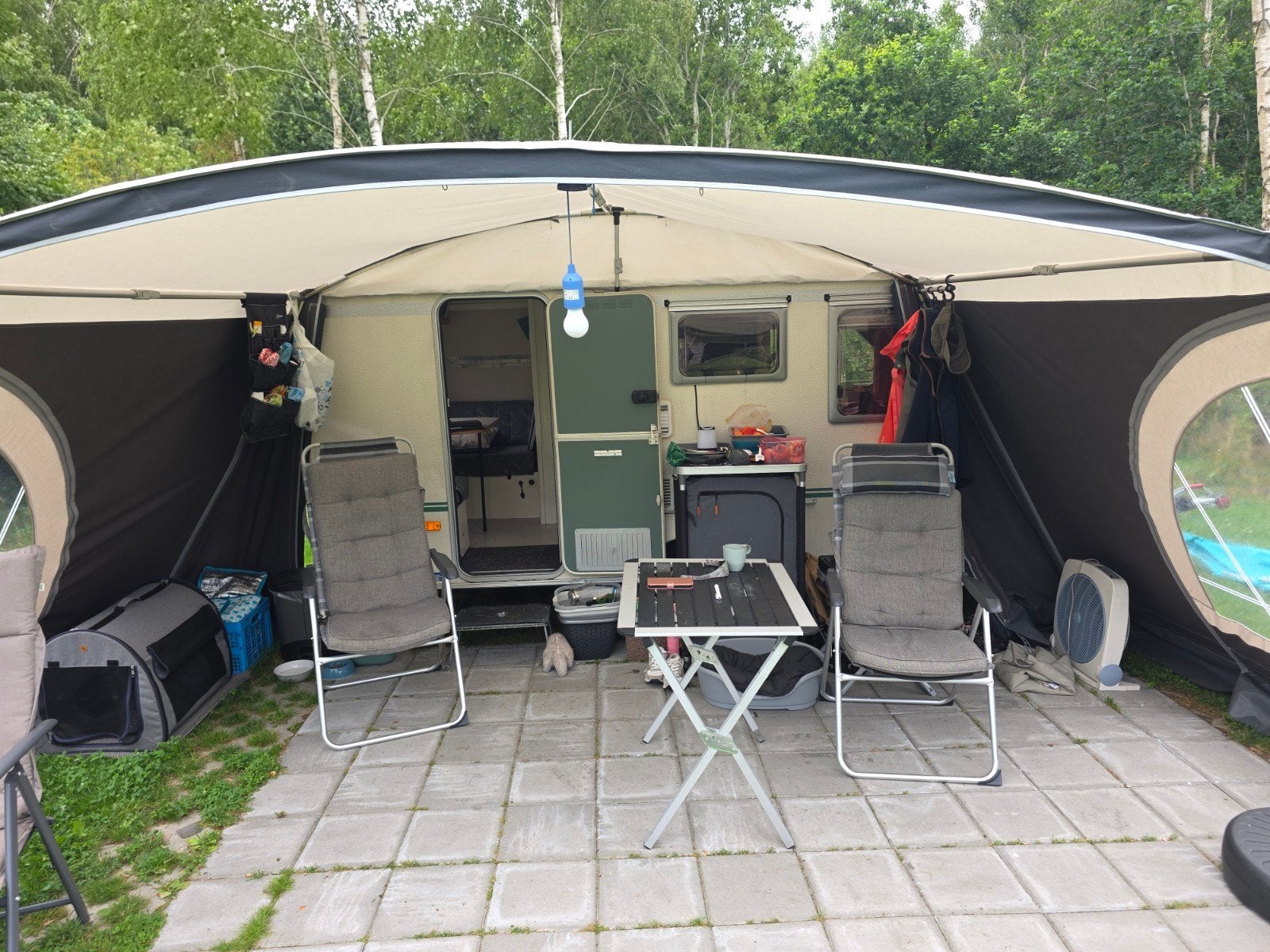 Eriba Eribelle 430TD met mover en comfortabel bed (1996), Caravans en Kamperen, Caravans, Luifel, Dwarsbed, Kleine zit, Particulier