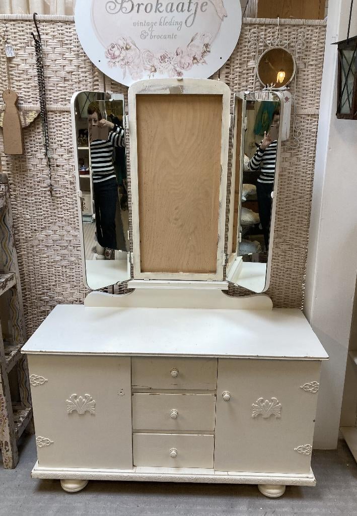 Brocante witte toilettafel wastafelkast - ladenkast, Ophalen
