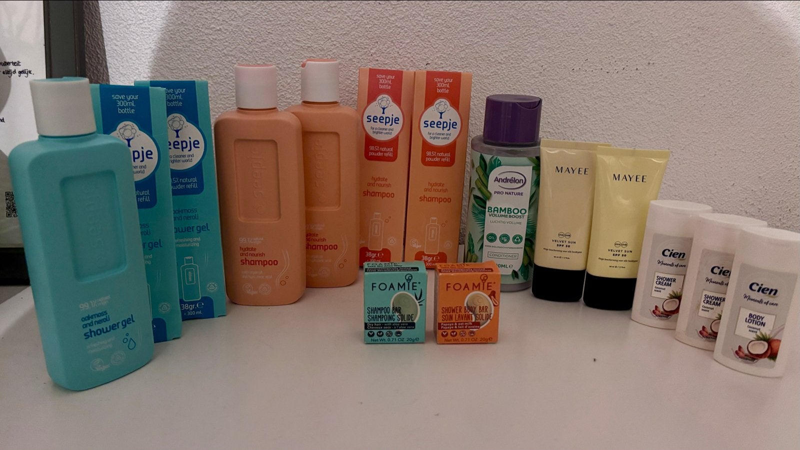 Partij ongeopende verzorgingsproducten gratis, Ophalen, Nieuw, Bad & Douche