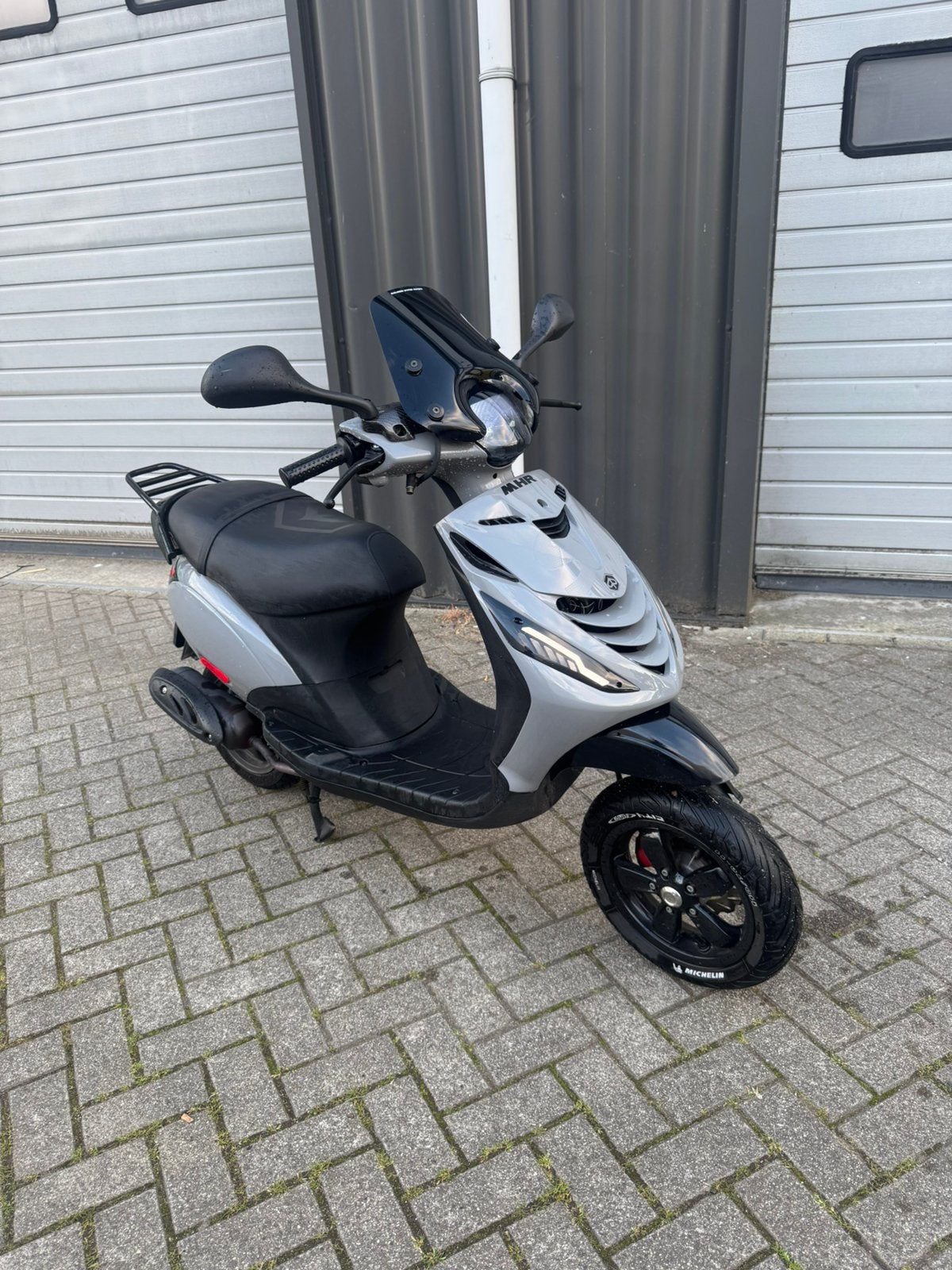 Piaggio Zip 4T 80cc 2018 - Zeer nette staat, Ophalen, Maximaal 45 km/u, Zip, Zo goed als nieuw