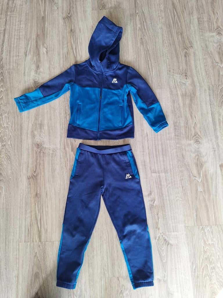 Trainingspak 4-5 jaar, Ophalen of Verzenden, Zo goed als nieuw, Jongen of Meisje