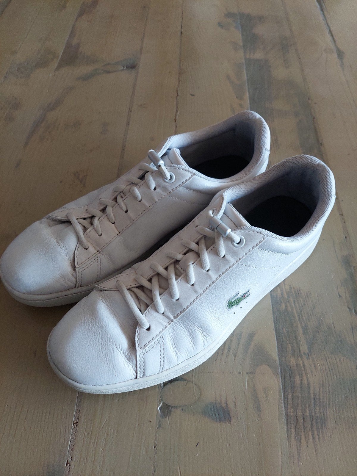 Witte Lacoste sneakers - Maat 42 - Gedragen, goede staat, Ophalen of Verzenden, Gedragen, Wit