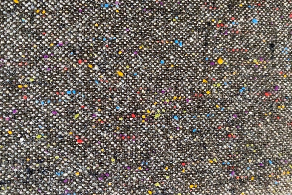 Danish Art Weaving Breeze; bruin+grijs+kleurtjes; meubelstof, Hobby en Vrije tijd, Stoffen en Lappen, Wol, Bruin, 120 cm of meer
