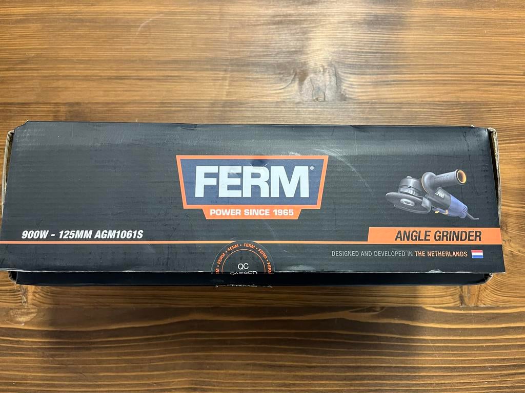 Ferm Haakse Slijpmachine 900W - 125mm AGM1061S, Doe-het-zelf en Verbouw, Gereedschap | Slijpmachines, Ophalen, Nieuw, 700 tot 1000 watt