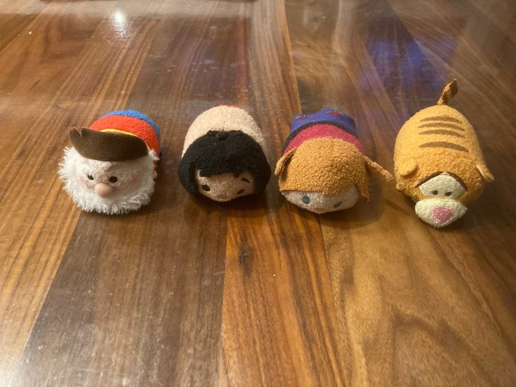 Tsum tsum nicotoys disney knuffel set 4 pooh frozen toystory, Kinderen en Baby's, Speelgoed | Knuffels en Pluche, Disney, Overige typen