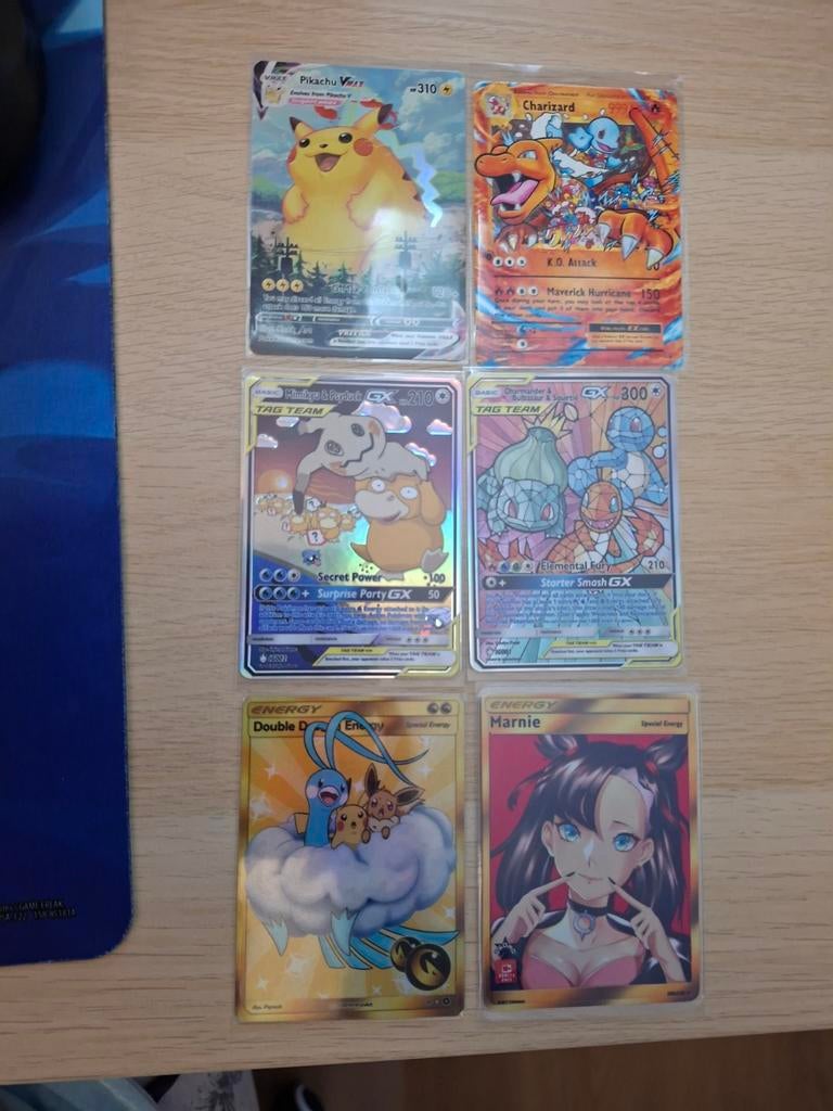 Custom Pokémon kaarten set - Pikachu, Charizard, Marnie, Ophalen of Verzenden, Zo goed als nieuw, Meerdere kaarten, Foil