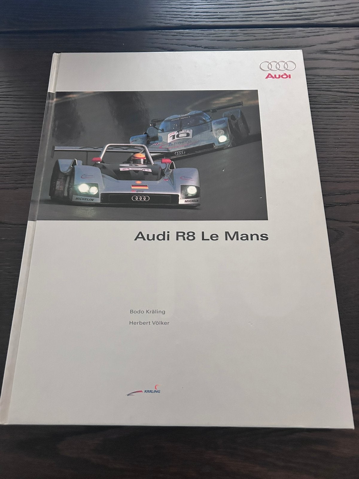 Audi Le Mans boek, Boeken, Ophalen, Zo goed als nieuw, Audi
