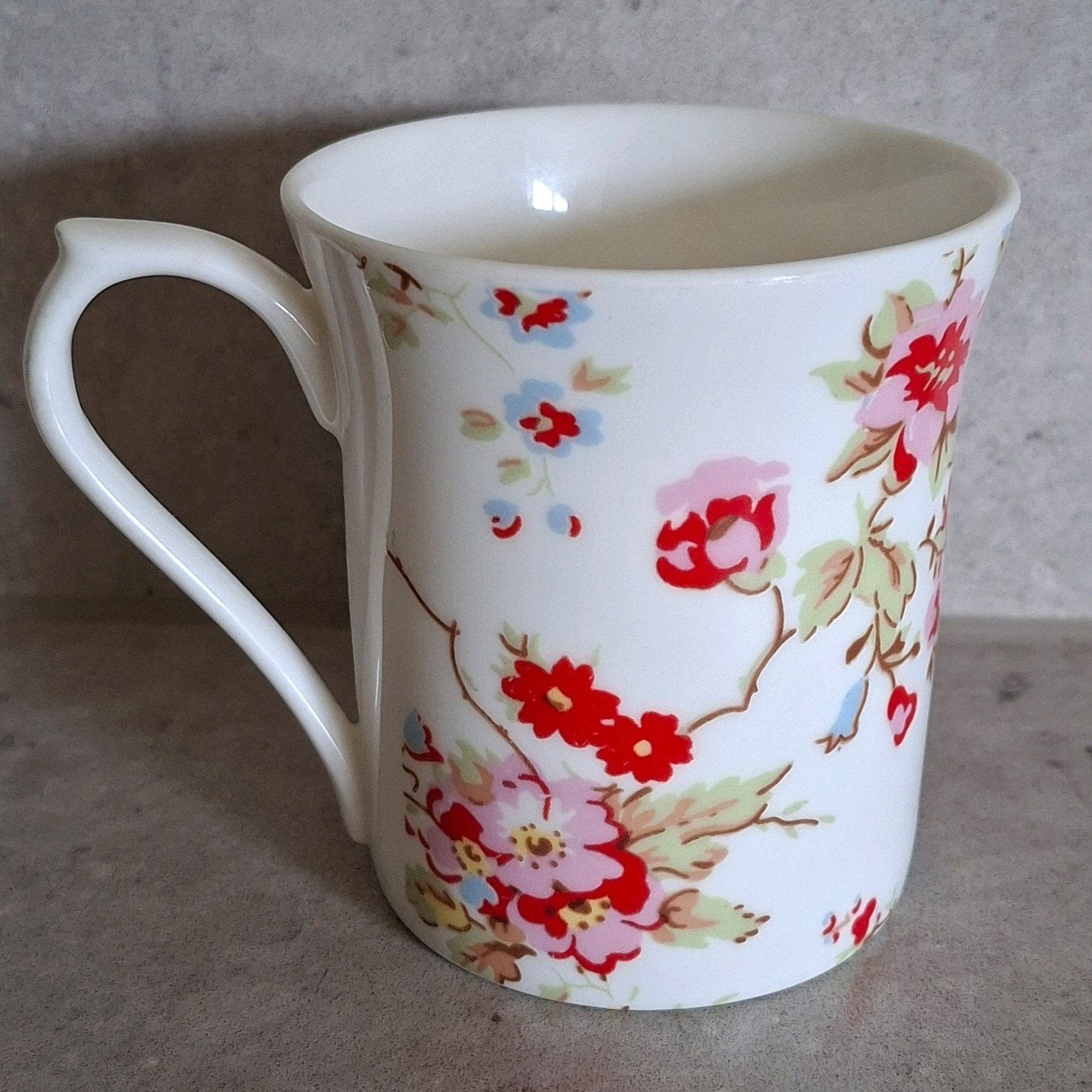 Cath Kidston x Queens "Blossom" fine bone china mok, Ophalen of Verzenden, Zo goed als nieuw, Overige stijlen, Kop(pen) en/of Schotel(s)