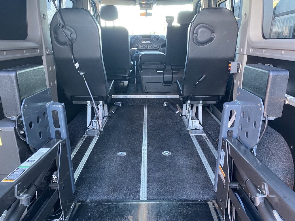 Renault Master 5+1 Rolstoelbus T35 2.3 dCi L1H1 Automaat (Mo, Auto's, Voorwielaandrijving, Euro 5, Stof, Gebruikt