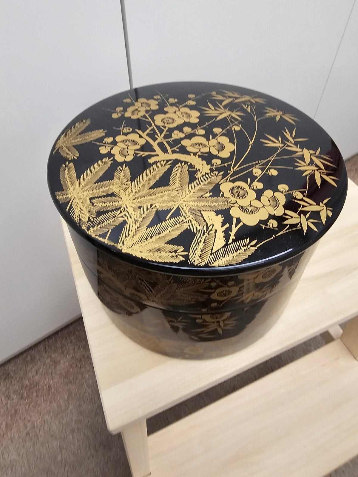 Vintage Japanse Jubako / Ojū – 3 stapelbare lakschalen met d, Ophalen of Verzenden, Rond