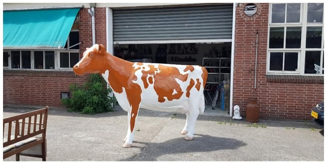 Polyester koe beeld, Holstein beeld tuin koe tuinbeeld logo, Tuin en Terras, Ophalen, Nieuw, Kunststof, Dierenbeeld