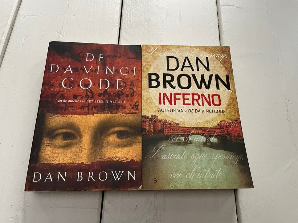 2 boeken van Dan Brown:€7.50 per stuk, Ophalen of Verzenden, Gelezen