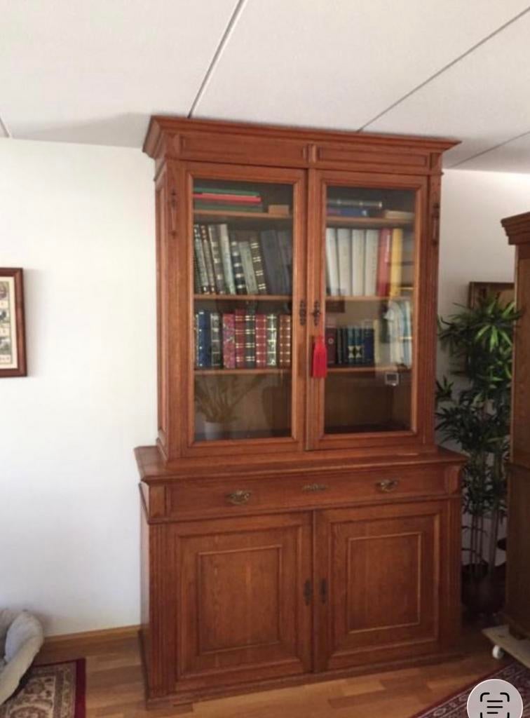 Antieke buffet kast eikenhout boekenkast hout, Ophalen