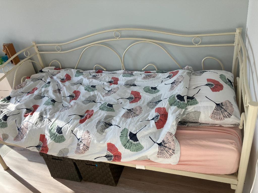 Bed met matras, Ophalen, Gebruikt, 90 cm, Eenpersoons