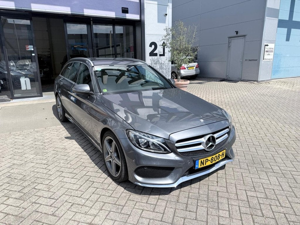 Mercedes-Benz C-klasse Estate 180 AMG Sport Edition AUTOMAAT, Automaat, Achterwielaandrijving, 750 kg, 16 km/l