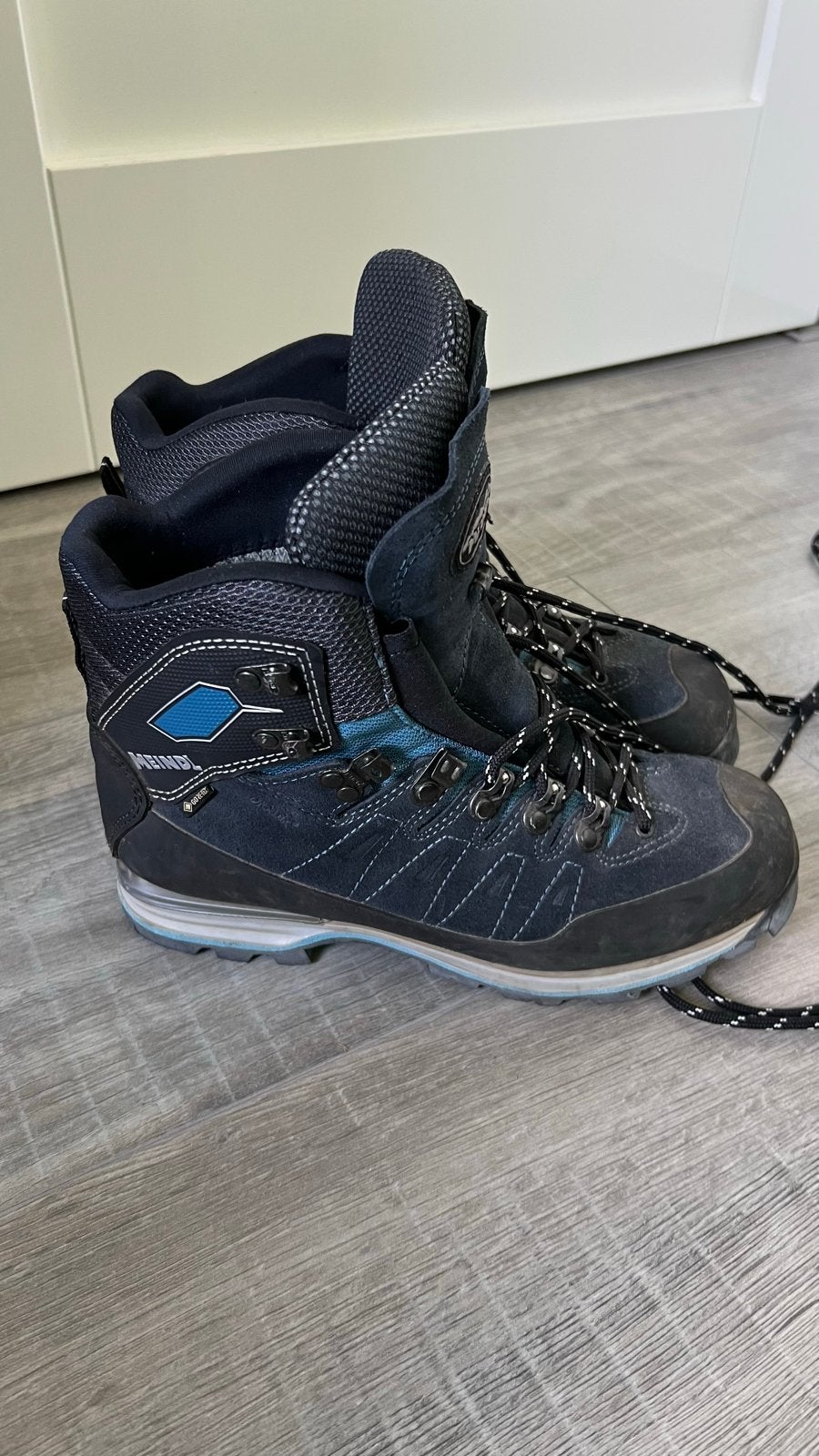 Meindl wandelschoenen Gore-Tex maat 40, Ophalen of Verzenden, Zo goed als nieuw, Schoenen