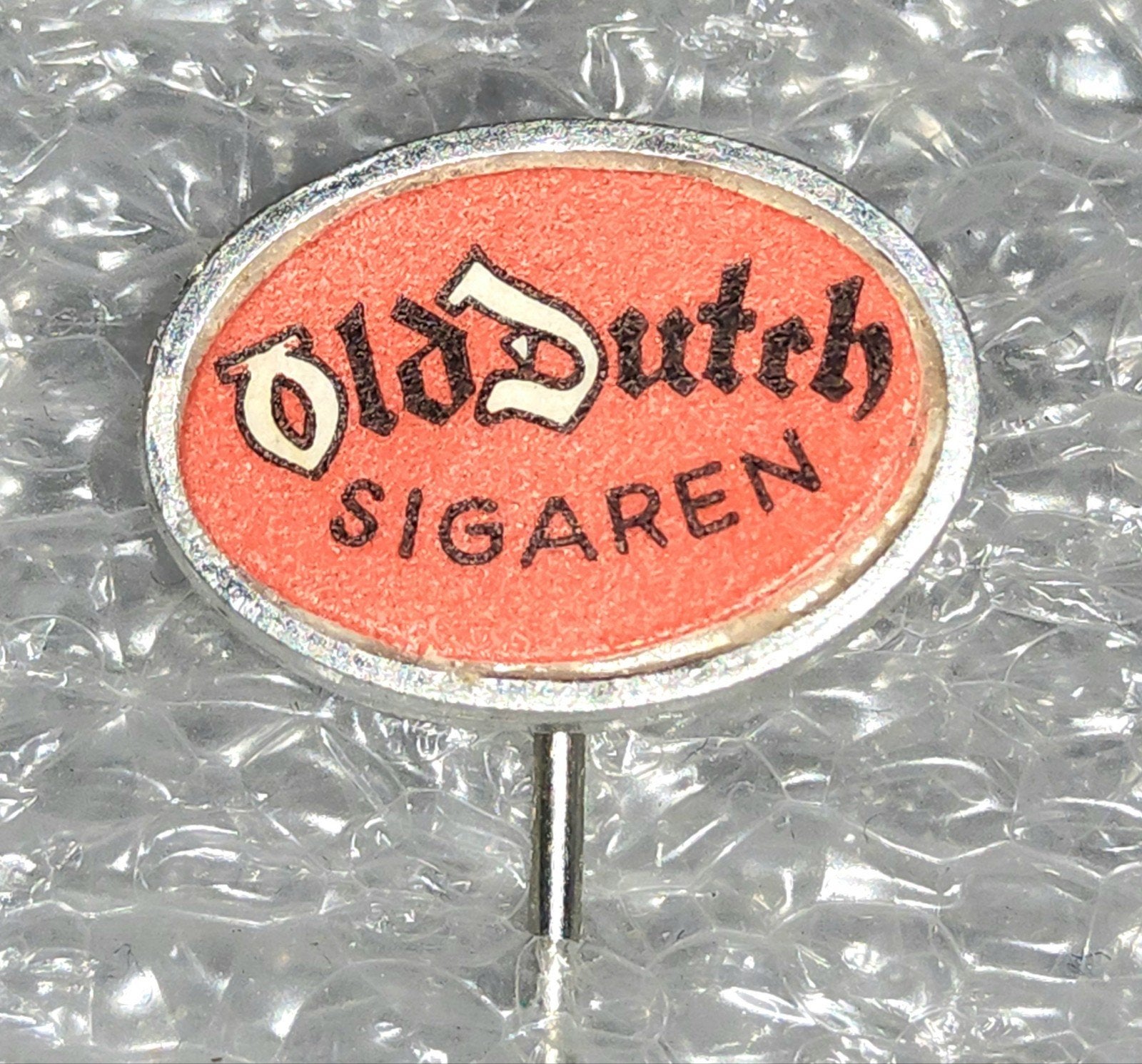 Vintage Speldje 'Old Dutch Sigaren', Ophalen of Verzenden, Gebruikt, Overige onderwerpen, Speldje of Pin