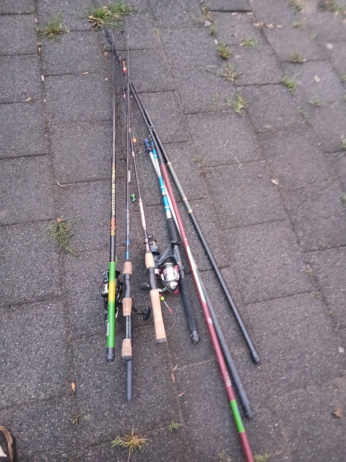 Partij vishengels bieden aub, Watersport en Boten, Hengelsport | Algemeen, Ophalen