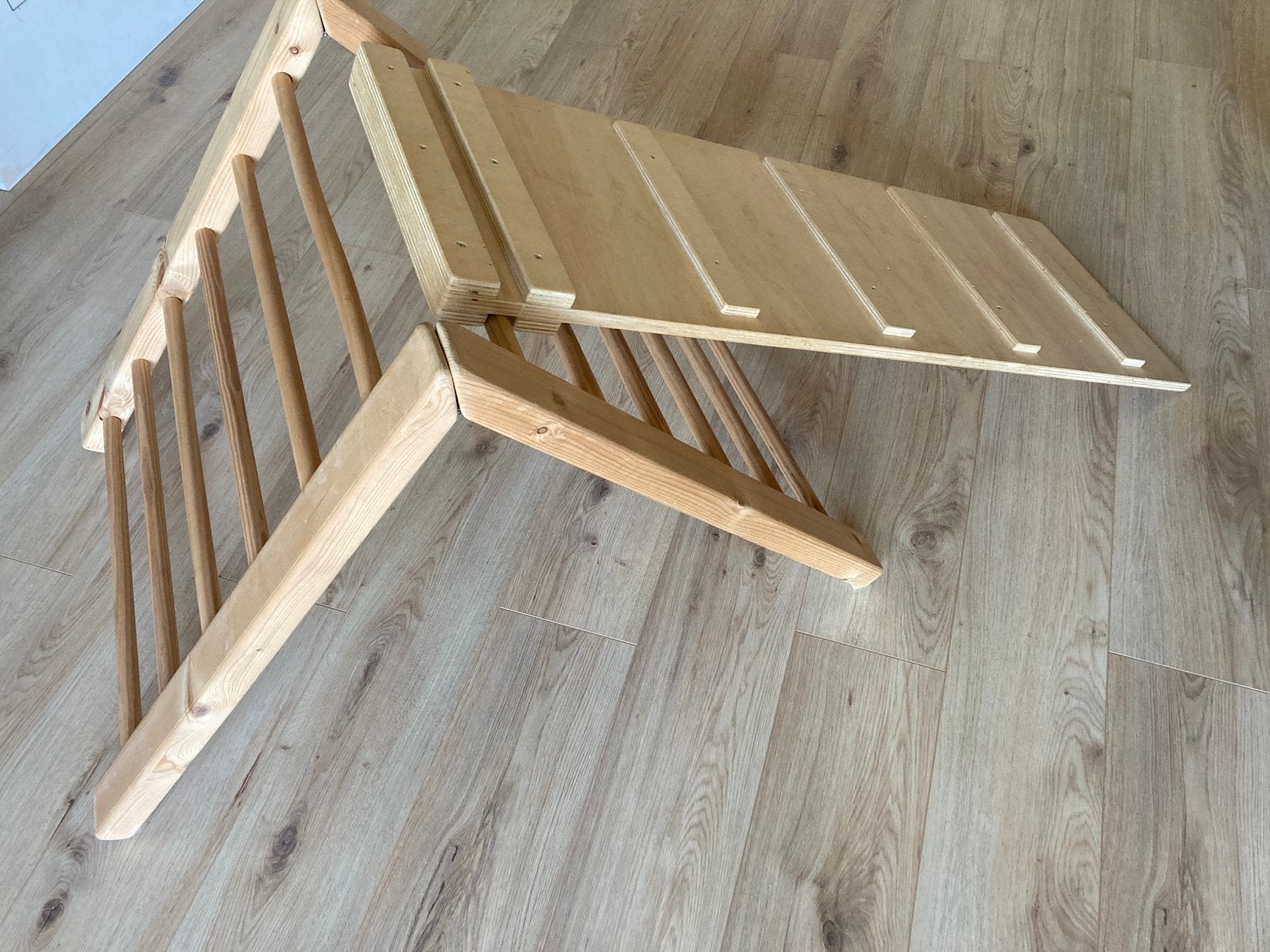 Houten klimrek Montessori + glijbaan + klimplank, Kinderen en Baby's, Speelgoed | Houten speelgoed, Ophalen, Zo goed als nieuw