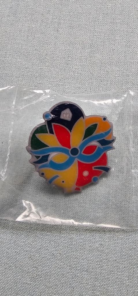 carnavals pin AH nieuw, Verzamelen, Ophalen of Verzenden, Nieuw