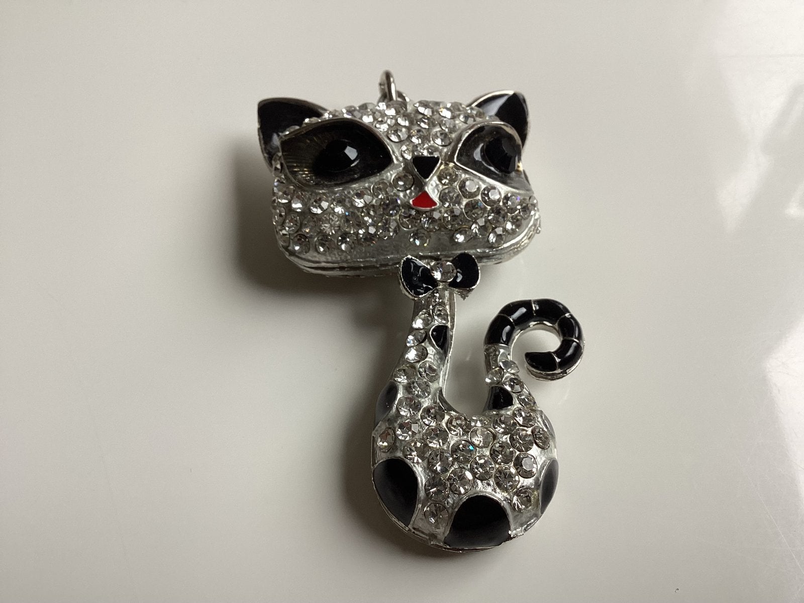 Hanger KAT/POES STRAS 7 cm €12,50, Ophalen, Zo goed als nieuw, Zilver, Overige materialen