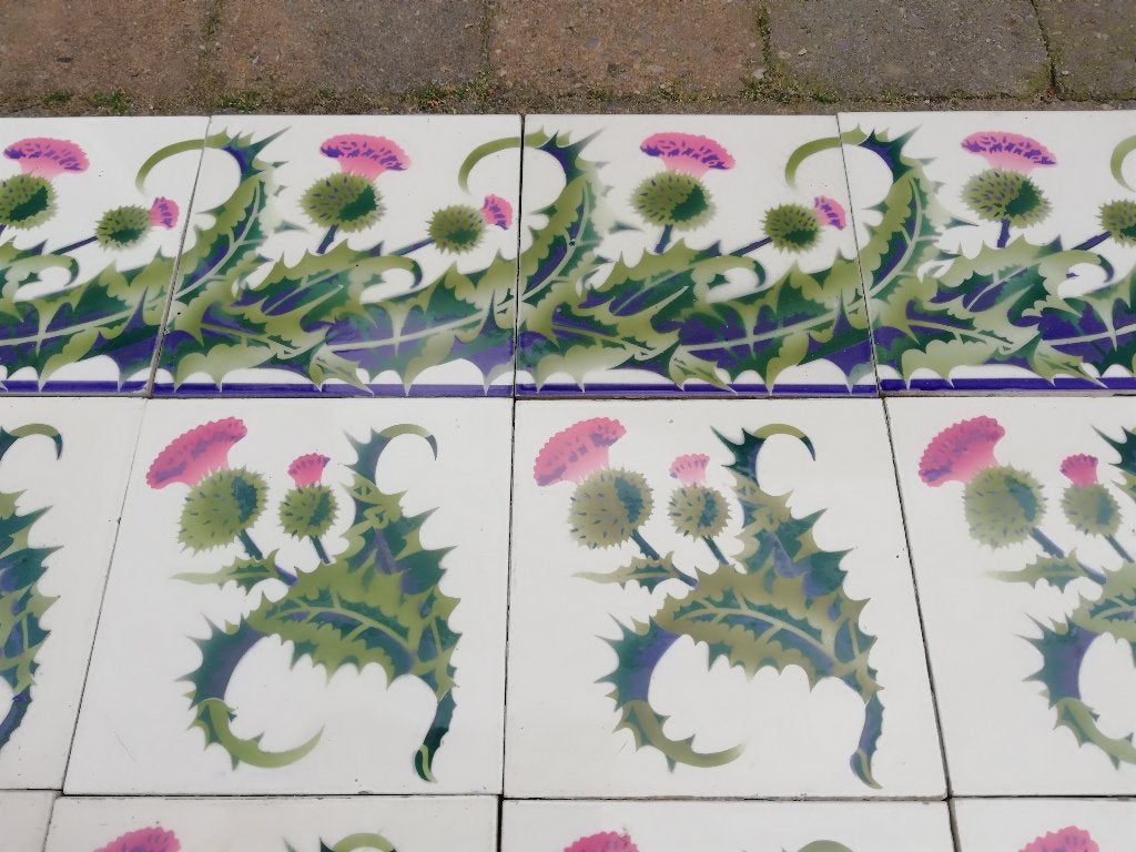 art nouveau tegel v achter fornuis groen-roze-paars