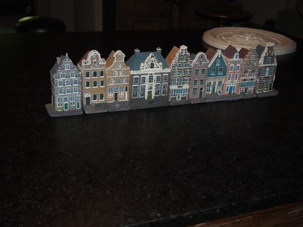 10 Blokker huisjes - Grachtenpandjes miniatuur, Gebruikt, Meerkleurig, Ophalen of Verzenden, Klassiek