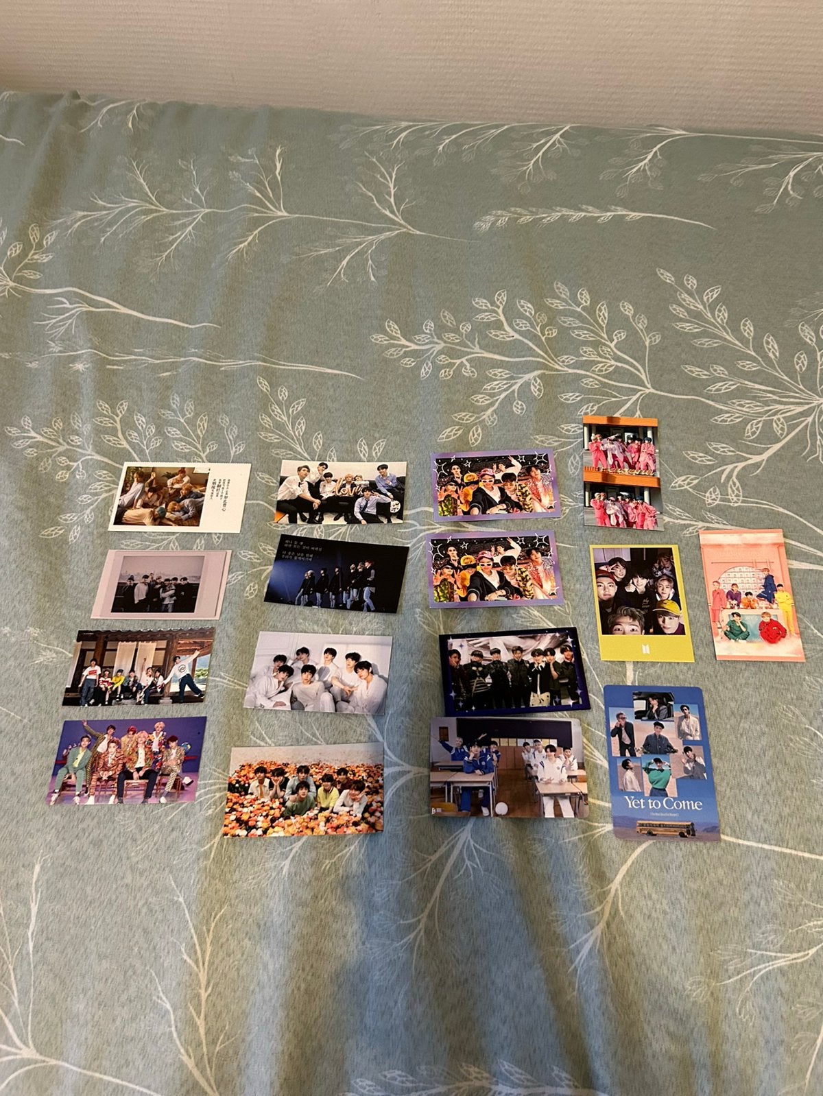 16 bts foto kaarten, Ophalen of Verzenden, Zo goed als nieuw, Meerdere kaarten