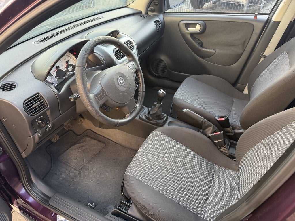 Opel Corsa 1.2-16V Silverline | 2006 | AIRCO | TREKHAAK | PA, Gebruikt, 31 €/maand, 1229 cc, Origineel Nederlands