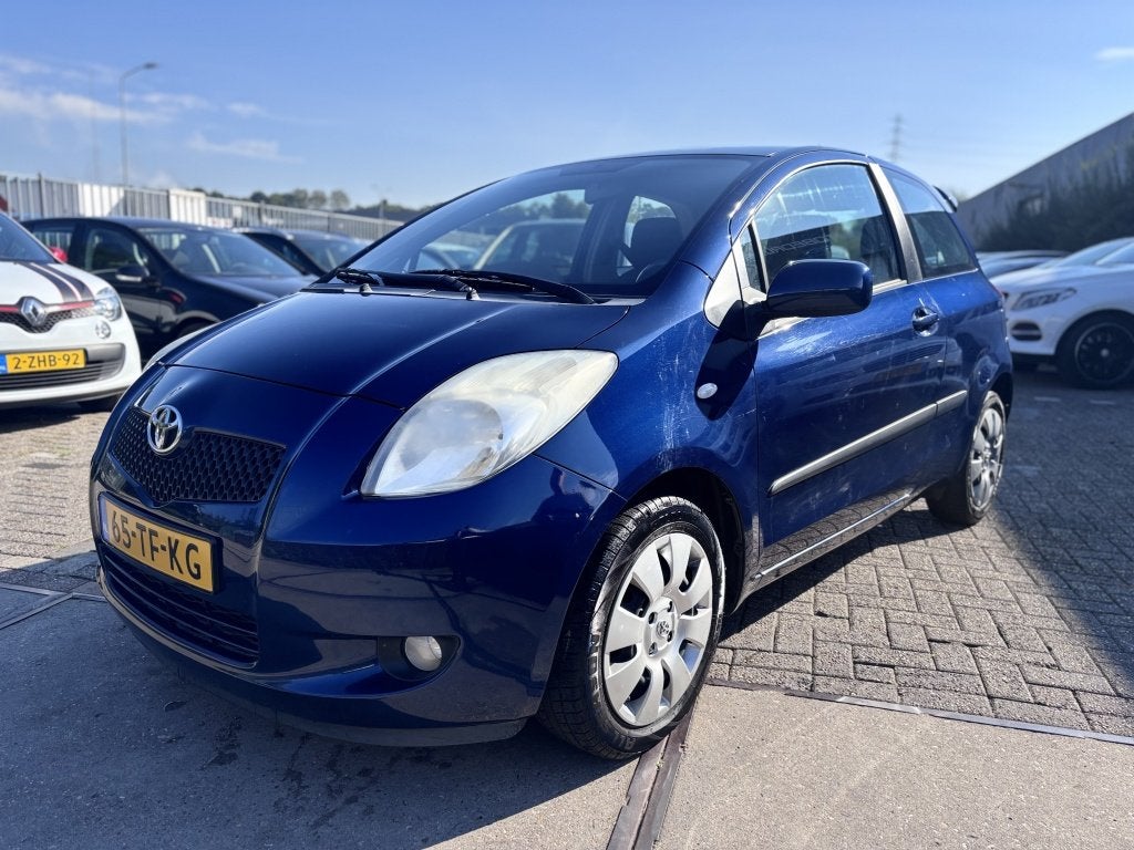 Toyota Yaris 1.3 VVTi Luna CLIMA!NWE APK! (bj 2006), 4 cilinders, Verwarmde buitenspiegels, 547 kg, Origineel Nederlands