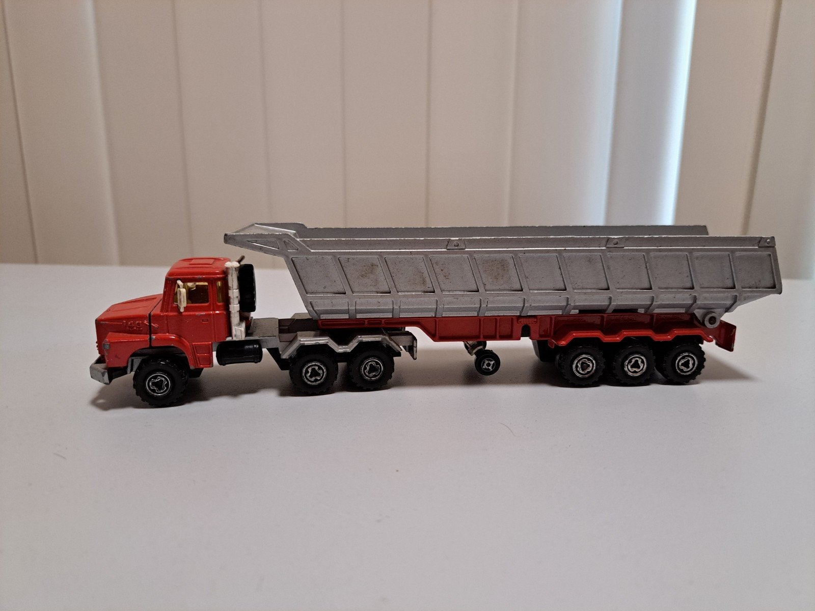 Majorette Scania 140 kipper trailer - werkende kipper, Ophalen of Verzenden, Gebruikt