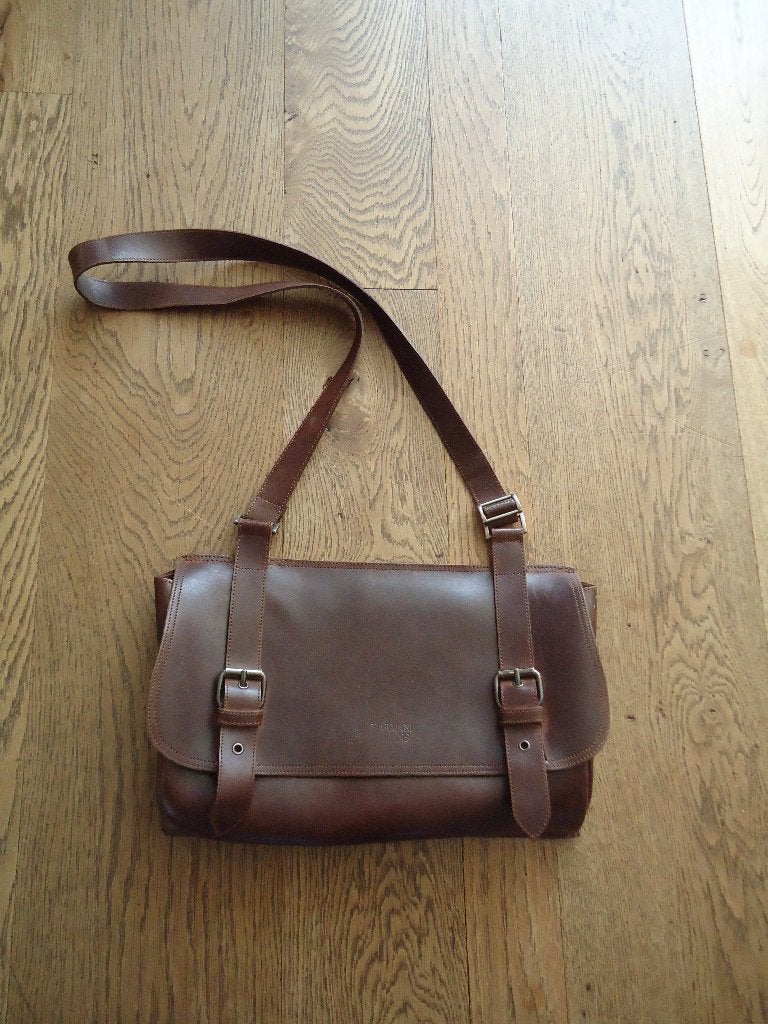 bruin leren Armani schoudertas, Overige merken, Gebruikt, Bruin, Ophalen of Verzenden