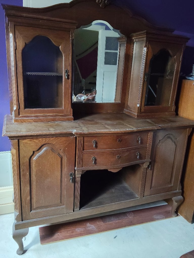 antiek buffetkast  250,00, Ophalen