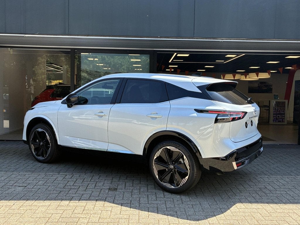 Nissan Qashqai 1.5 e-Power Tekna Plus NIEUW UIT VOORRAAD LEV, Auto's, Nissan, Automatische klimaatregeling, 1498 cc, Wit, Leder