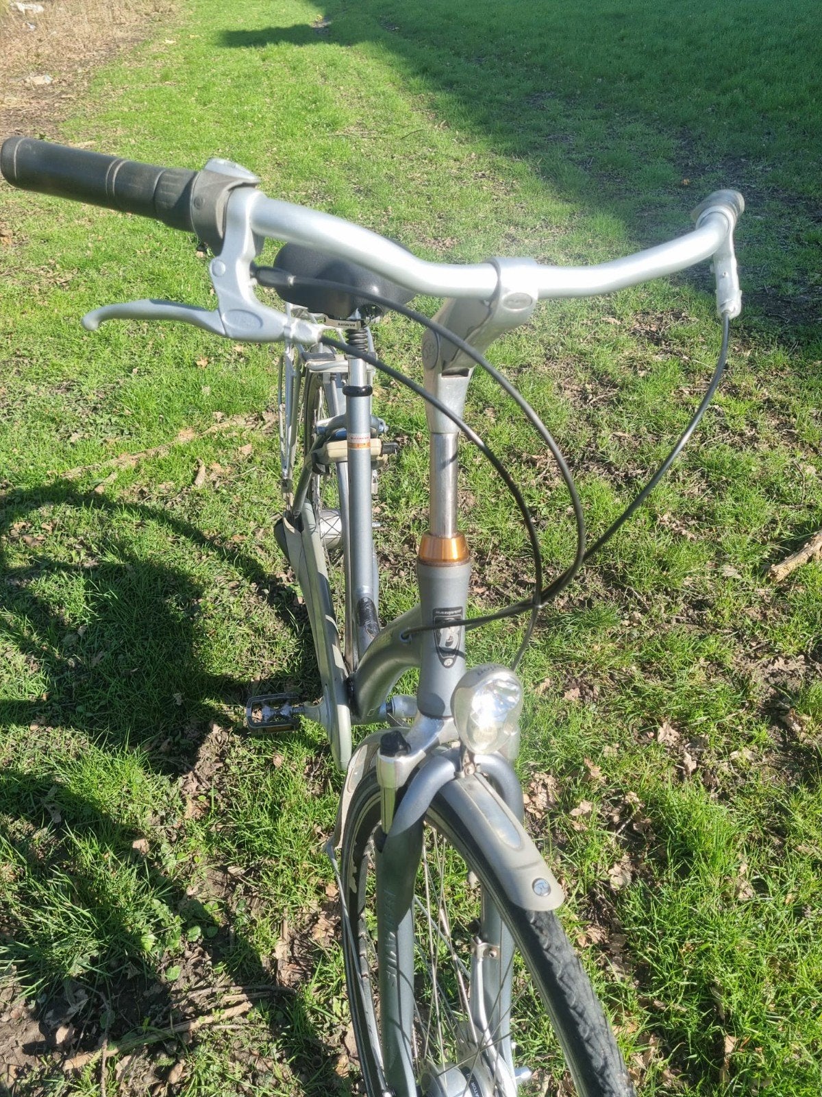 Foto 4 van Batavus Genova Damesfiets - 28 inch, 8 versnellingen