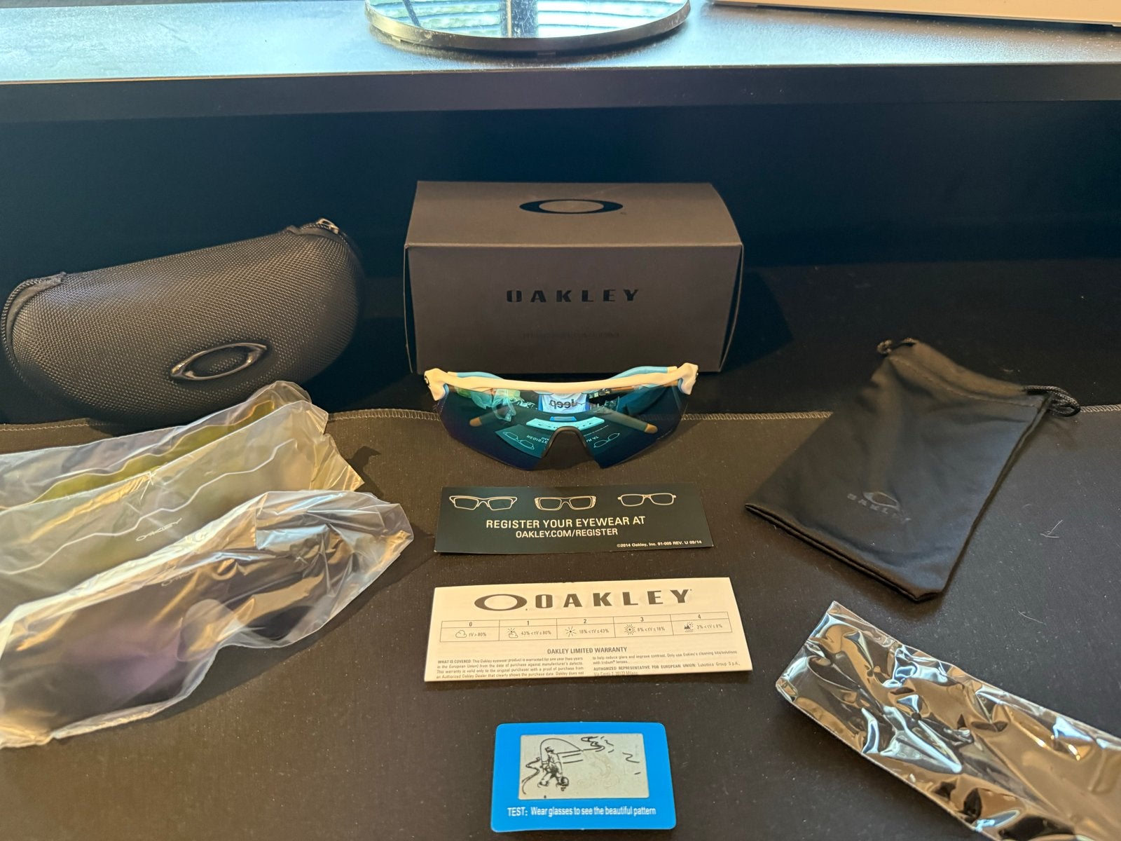 Oakley Radar EV Path Prizm wit/lichtblauw — nieuw, met extra, Ophalen of Verzenden, Nieuw, Overige typen