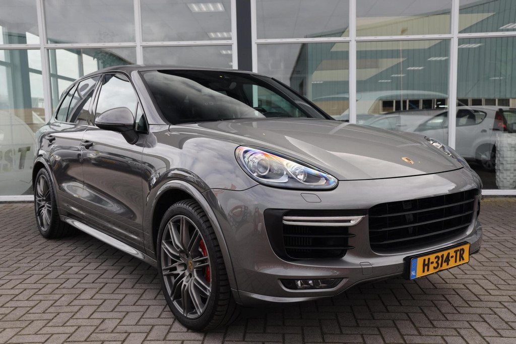 Porsche Cayenne 3.6 GTS|Panoramadak|Bose|Sportchrono|Navi|Ca, Automaat, Cayenne, Gebruikt, Euro 6