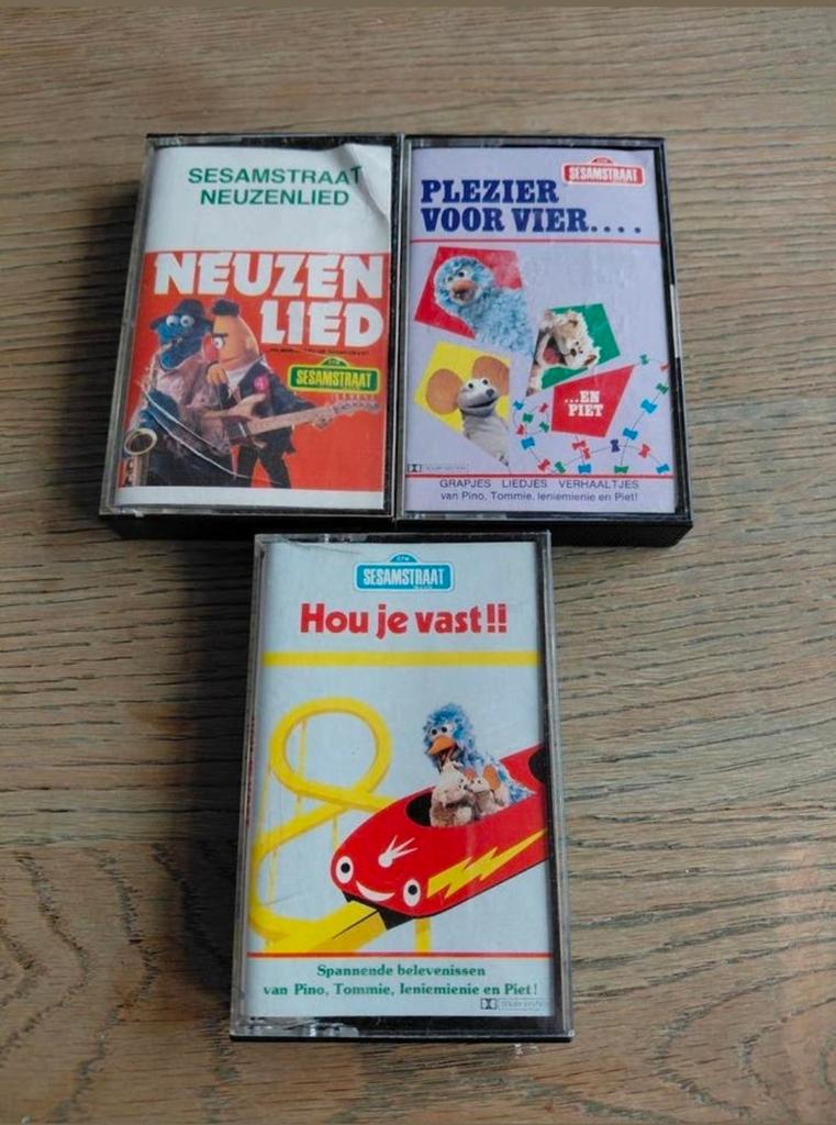 3 Sesamstraat cassettebandjes., Gebruikt, 2 t/m 25 bandjes, Kinderen en Jeugd, Ophalen of Verzenden