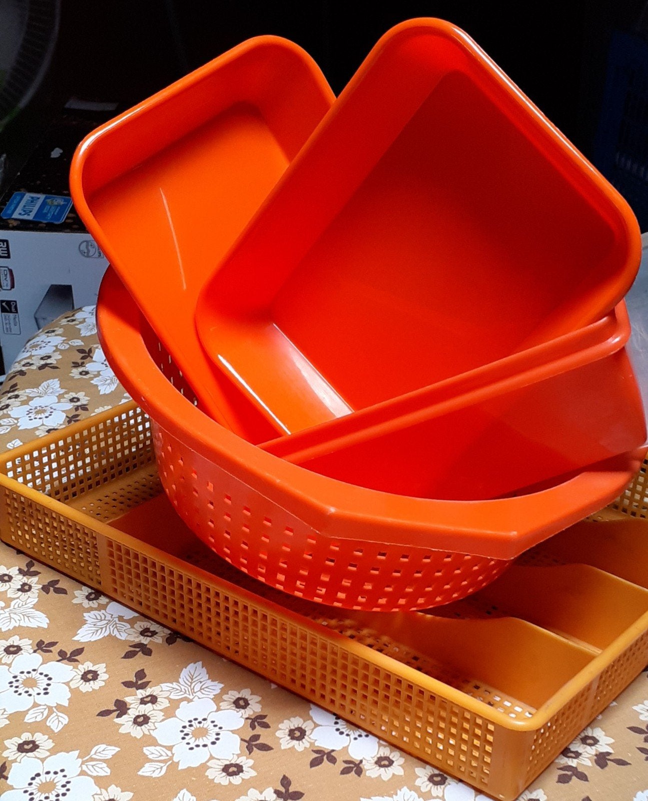 Oranje  met bewaar dozen en bestekbak Brabantia, Huis en Inrichting, Keuken | Potten en Pannen, Ophalen of Verzenden, Gebruikt