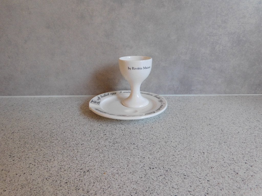 Rivièra Maison Eierdop met bord, Huis en Inrichting, Keuken | Servies, Ophalen of Verzenden, Zo goed als nieuw, Bord(en), Overige stijlen