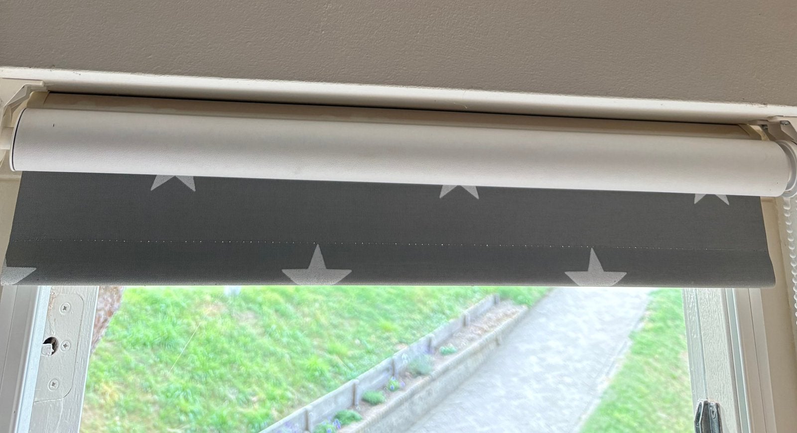 Raamdecoratie 60 cm breed rol gordijnen, Ophalen, Zo goed als nieuw, Wit, Minder dan 100 cm