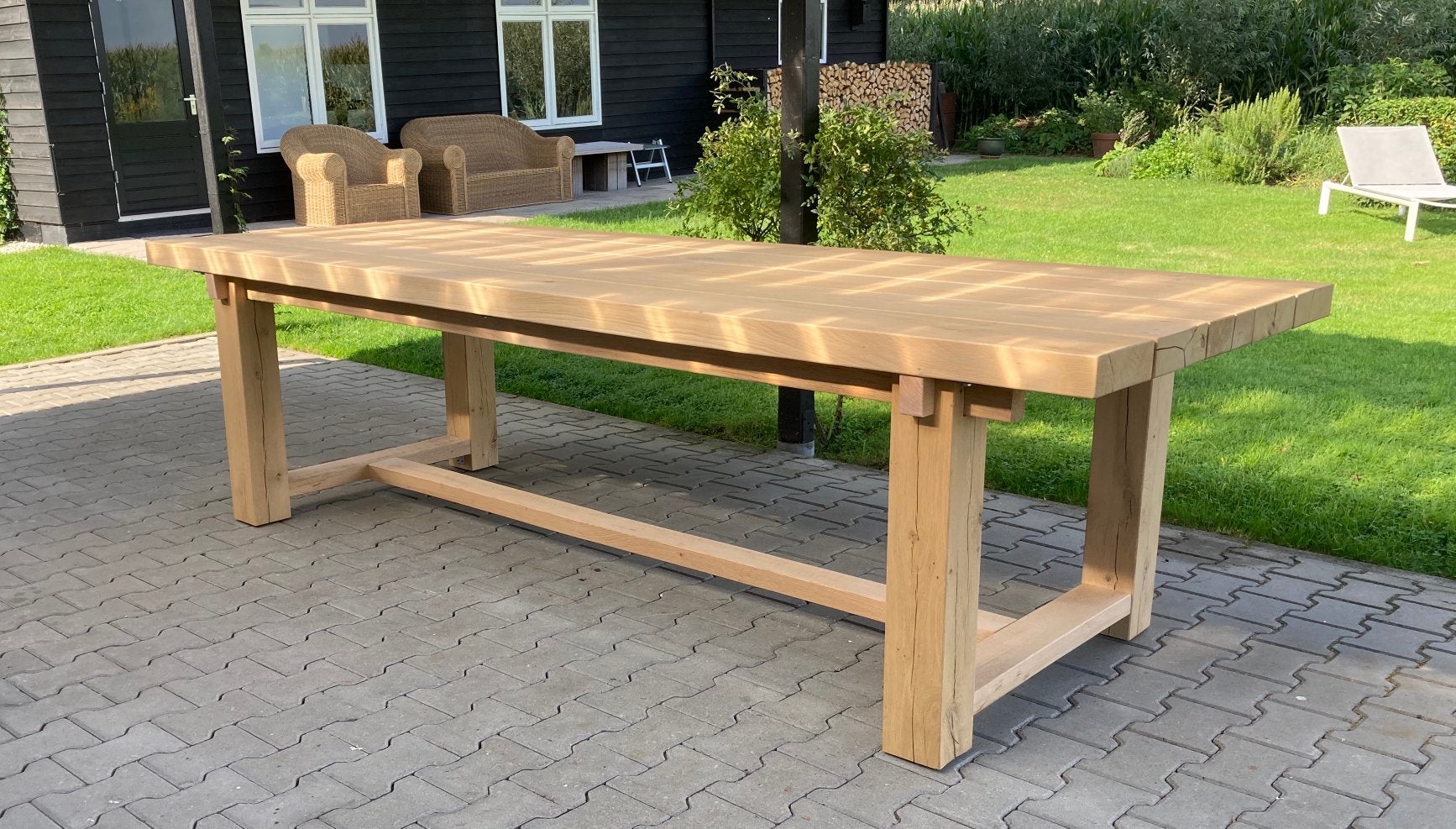 Zware robuuste tuintafel vervaardigd uit europees eiken., Tuin en Terras, Ophalen, Nieuw, Rechthoekig, Hout