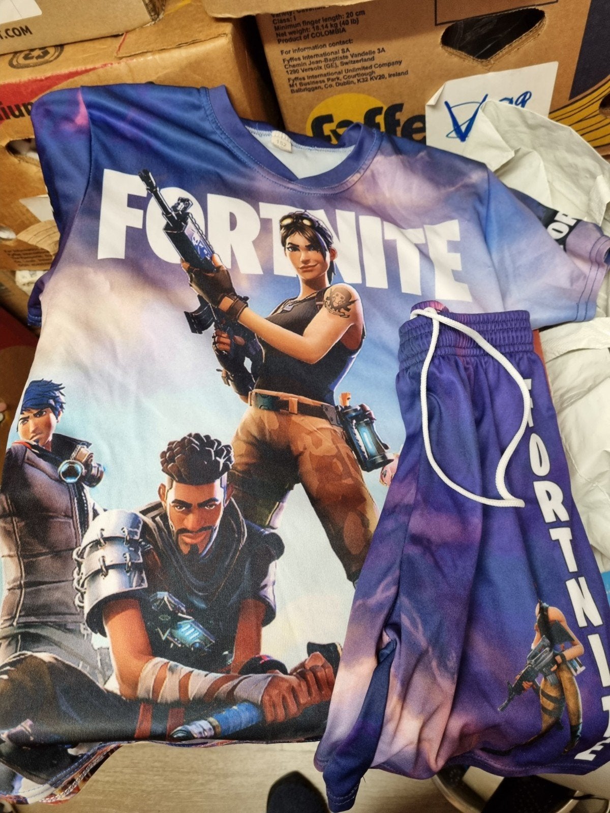 Fortnite setje maat 152, Kinderen en Baby's, Kinderkleding | Maat 152, Ophalen of Verzenden, Jongen of Meisje