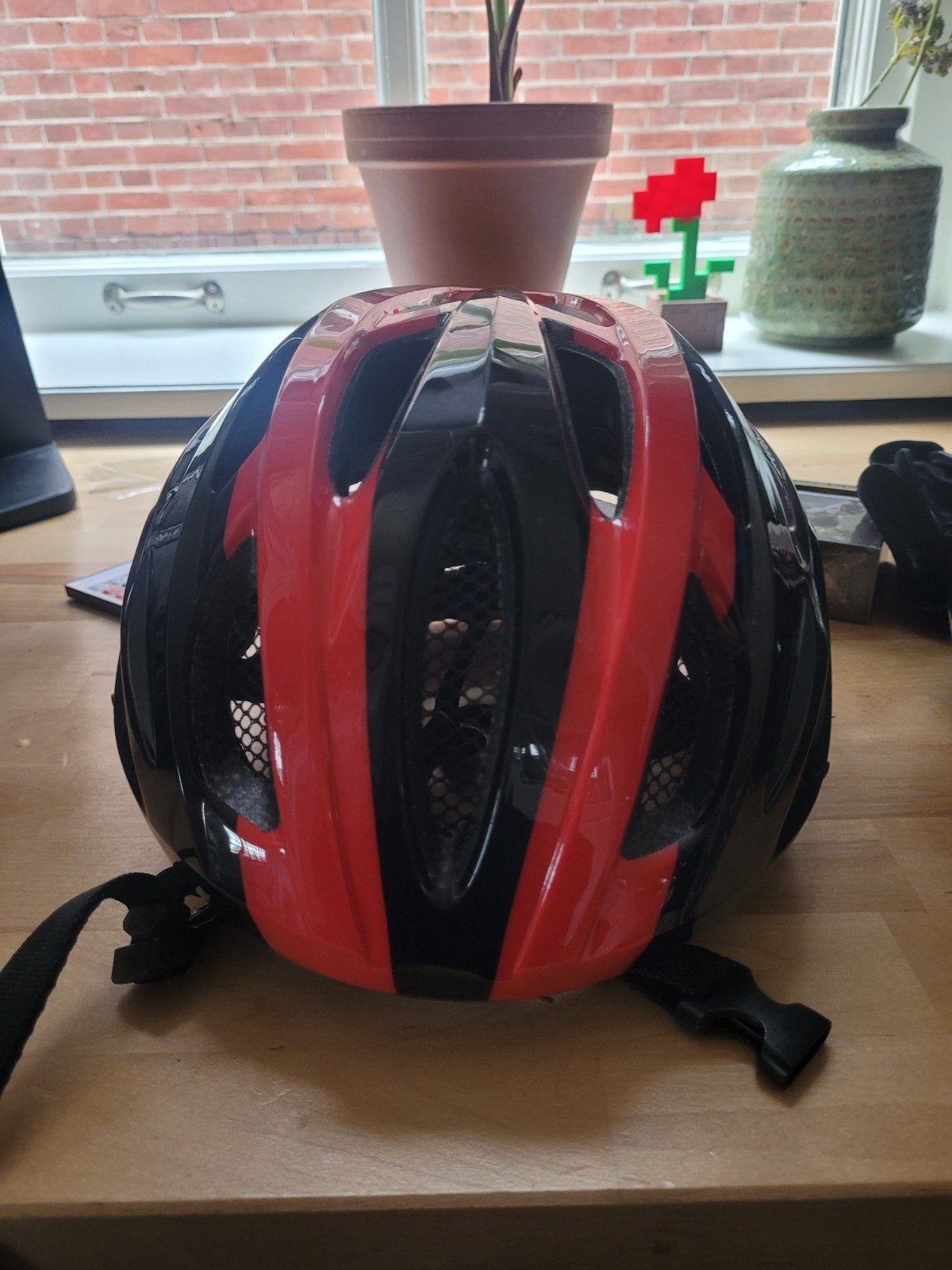 BBB Fietshelm Zwart/Rood - Zo goed als nieuw, Ophalen, Overige maten, Zo goed als nieuw, BBB