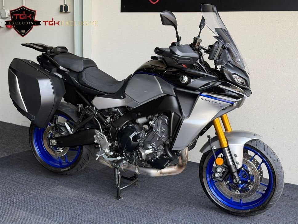 YAMAHA TRACER 9 GT+ TOPSTAAT (MT 09 TRACER 900 GT MT09), Motoren, 890 cc, Motorrijbewijs A, Bedrijf, 3 cilinders