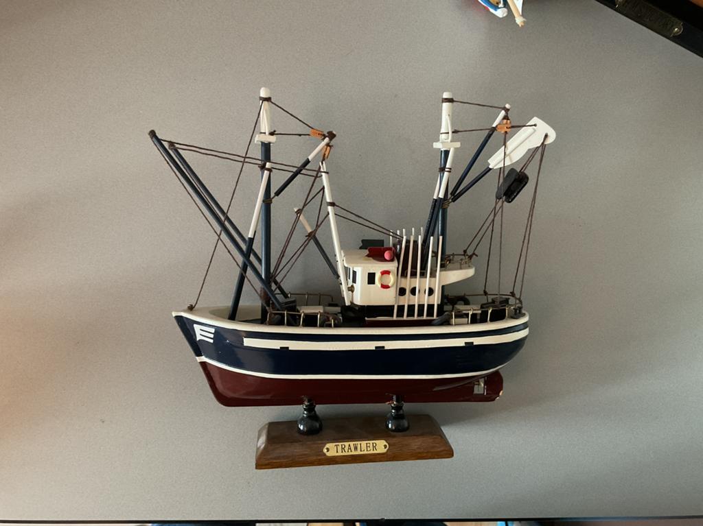 Modelboot TRAWLER, Hobby en Vrije tijd, Modelbouw | Boten en Schepen, Ophalen of Verzenden, Zo goed als nieuw